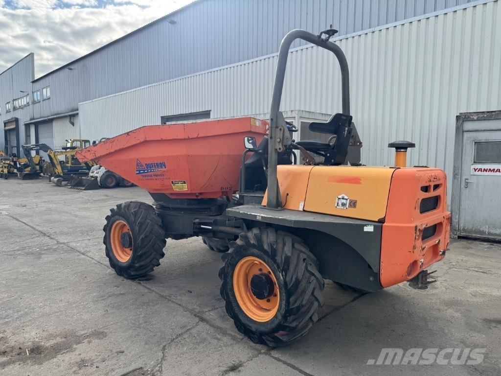 Ausa D600APG 건설현장 덤프트럭