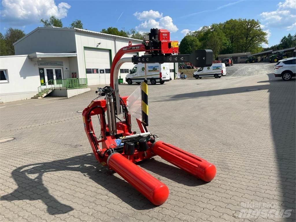 Kuhn RW 1200 C 건초 포장기