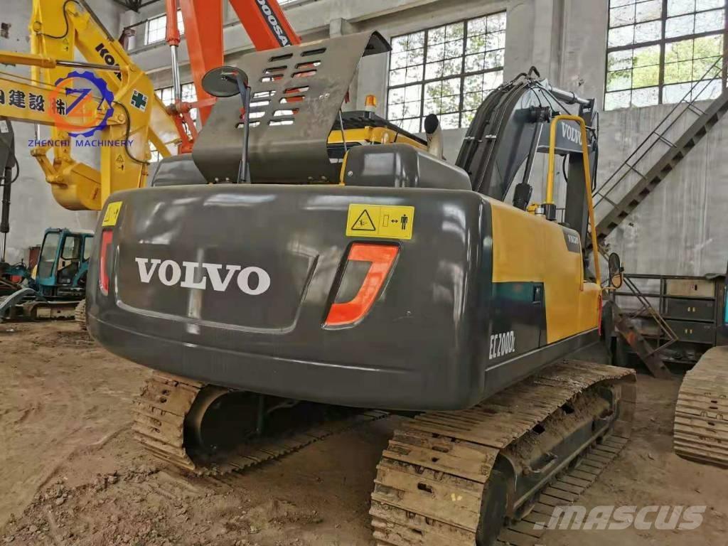 Volvo EC 200 대형 굴삭기 29톤 이상