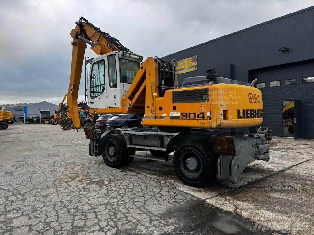Liebherr A 904 C  휠 굴삭기