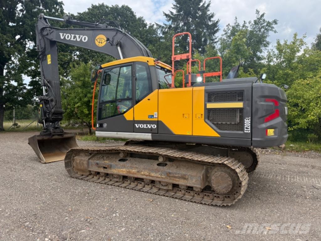 Volvo EC 220 EL 대형 굴삭기 29톤 이상