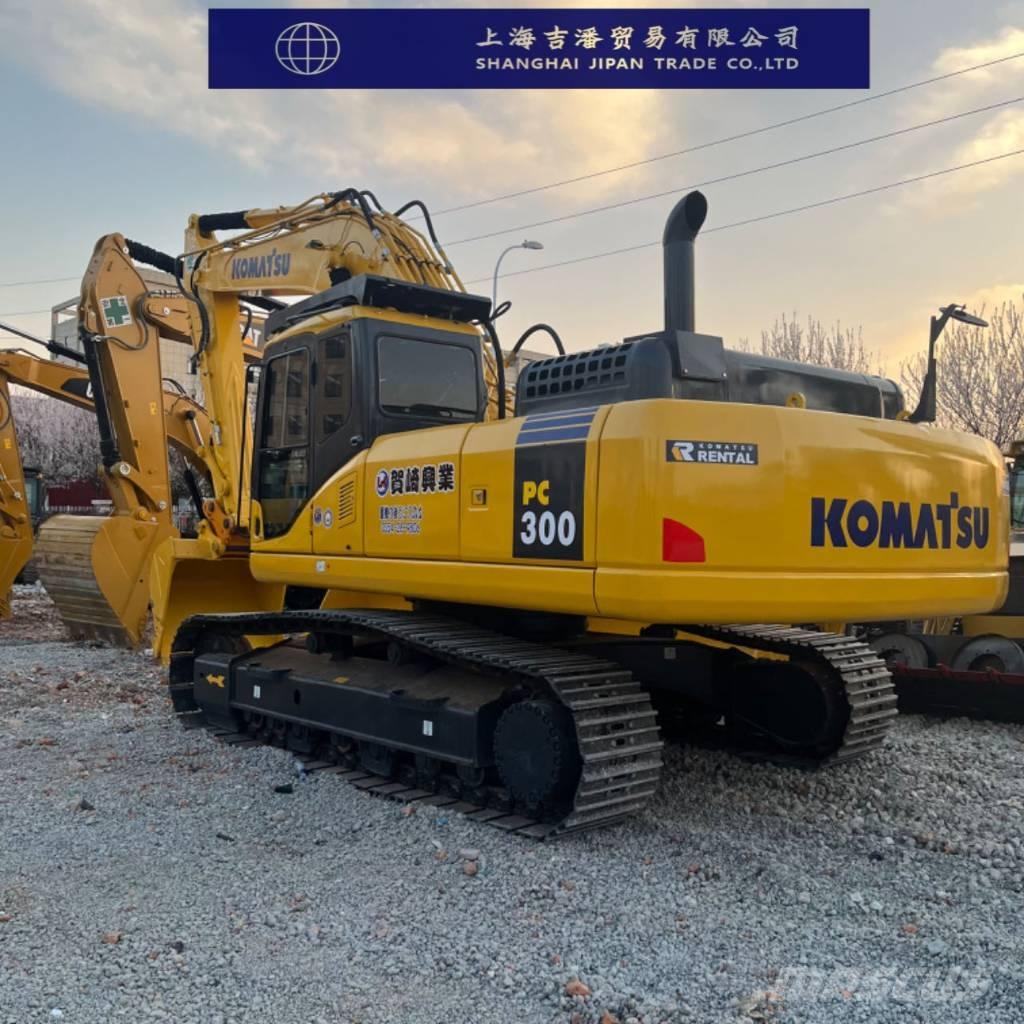 Komatsu PC 300 대형 굴삭기 29톤 이상