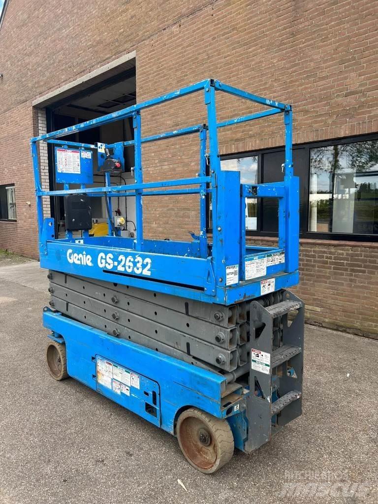 Genie GS-2632 가위형 리프트