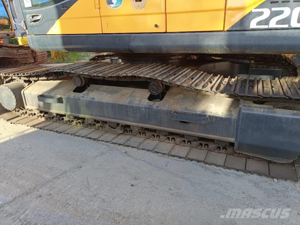 Hyundai R220LC-9S 대형 굴삭기 29톤 이상