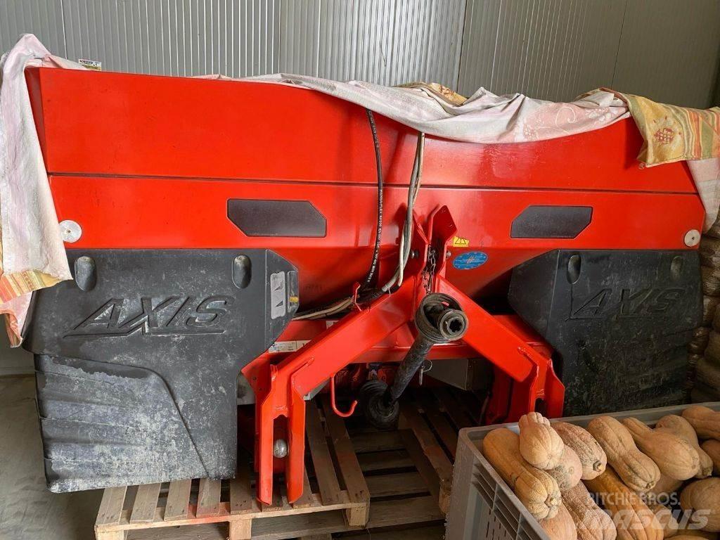 Kuhn Axis 40.1 W 미네랄 살포기
