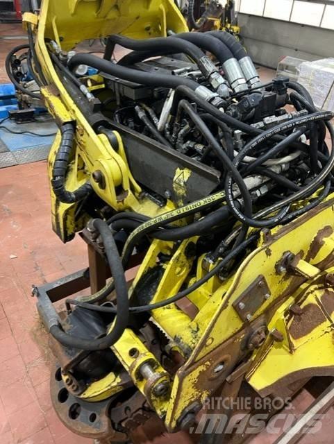 John Deere H480C 하비스터 헤드