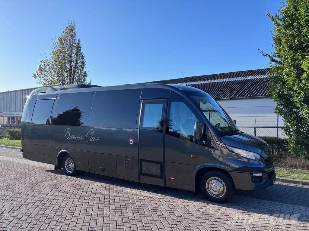 Iveco UNVI Compa 코치(장거리 버스)