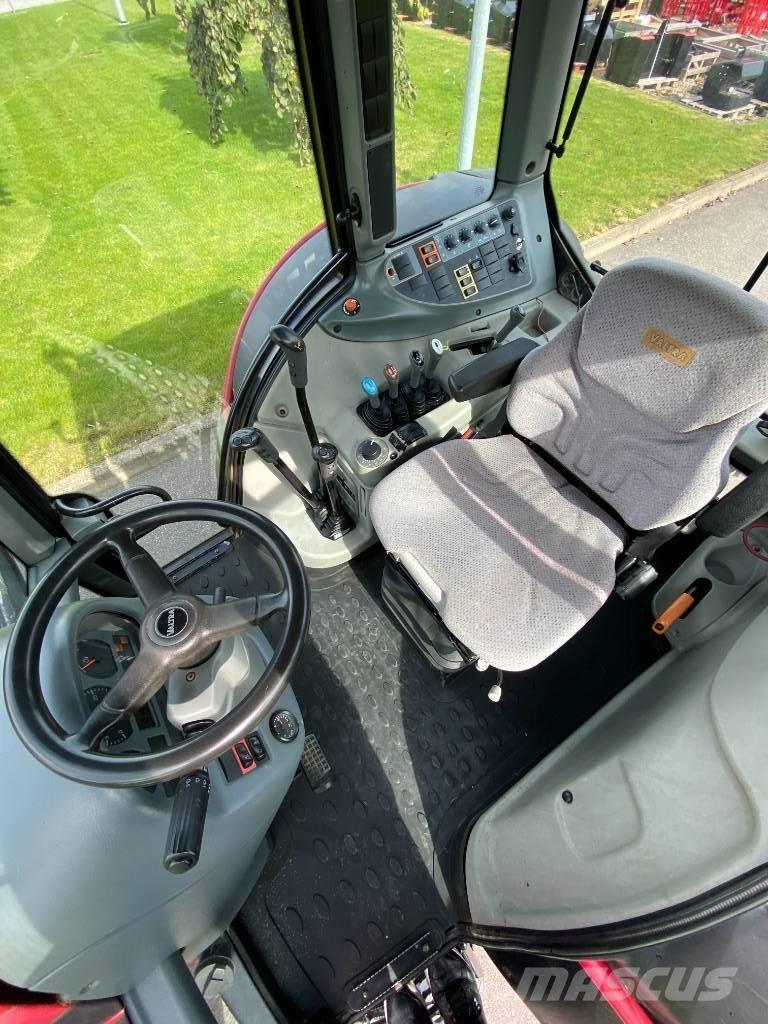 Valtra T 131 트랙터