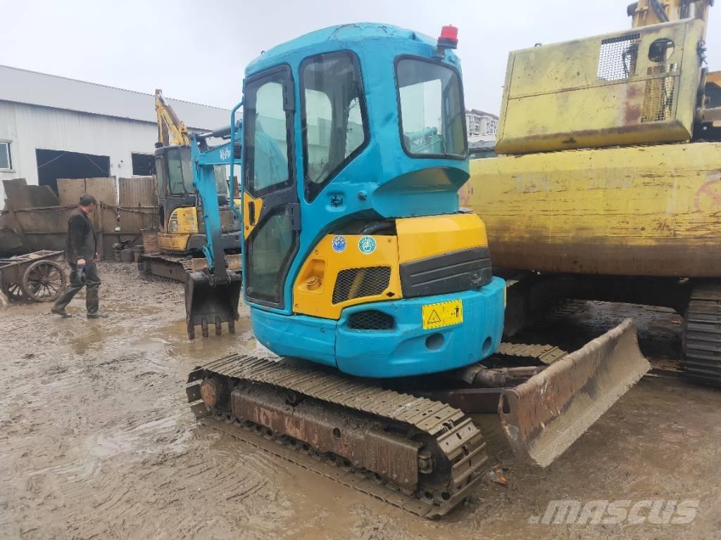 Kubota U30 소형 굴삭기 7톤 미만
