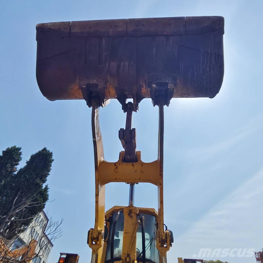 Komatsu WA 500  휠로우더
