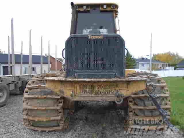 Tigercat 1085C 원목 포워더