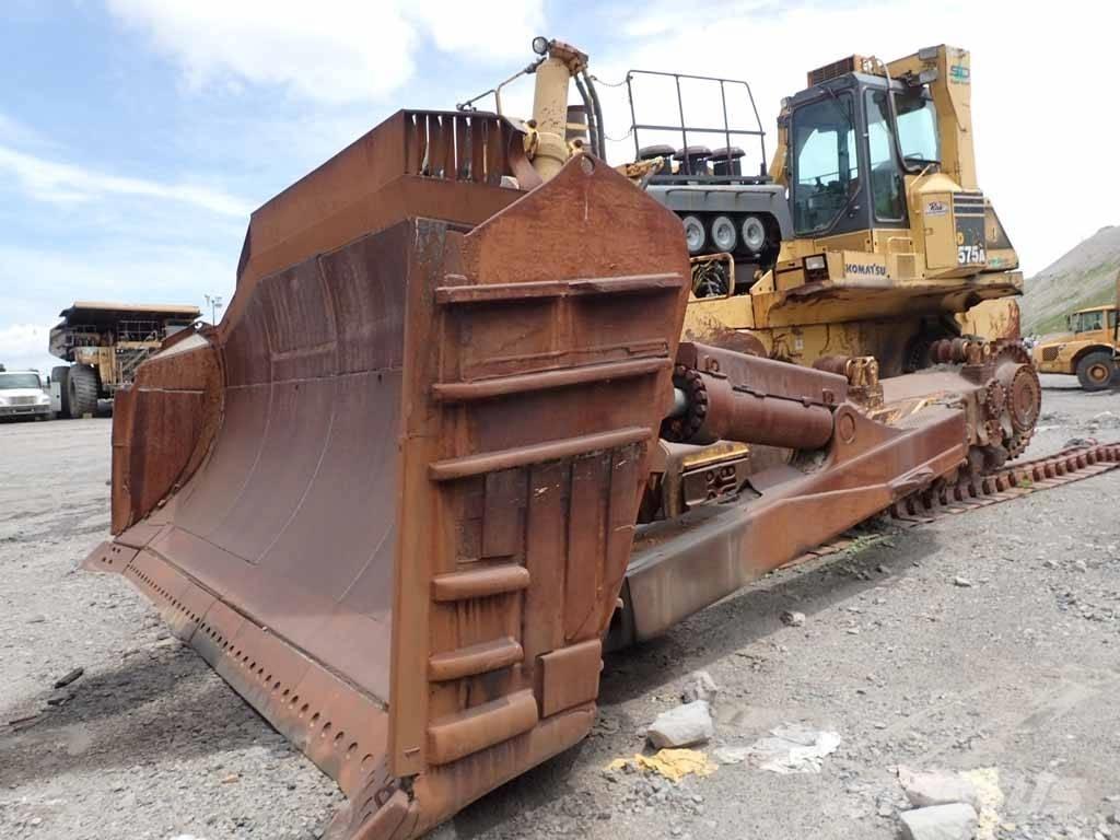Komatsu D 575 A-3 크롤러 도저