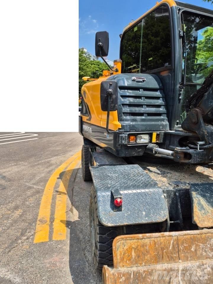 Hyundai 65A  휠 굴삭기
