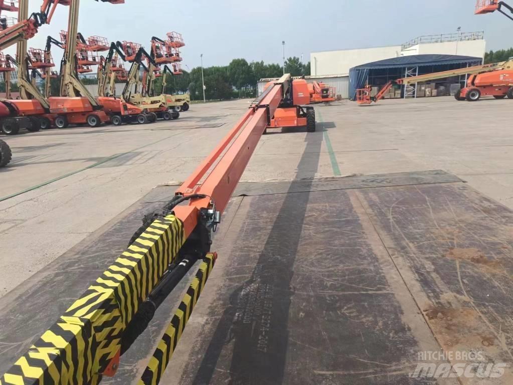 JLG 660 SJ 견인식 전동이동 리프트