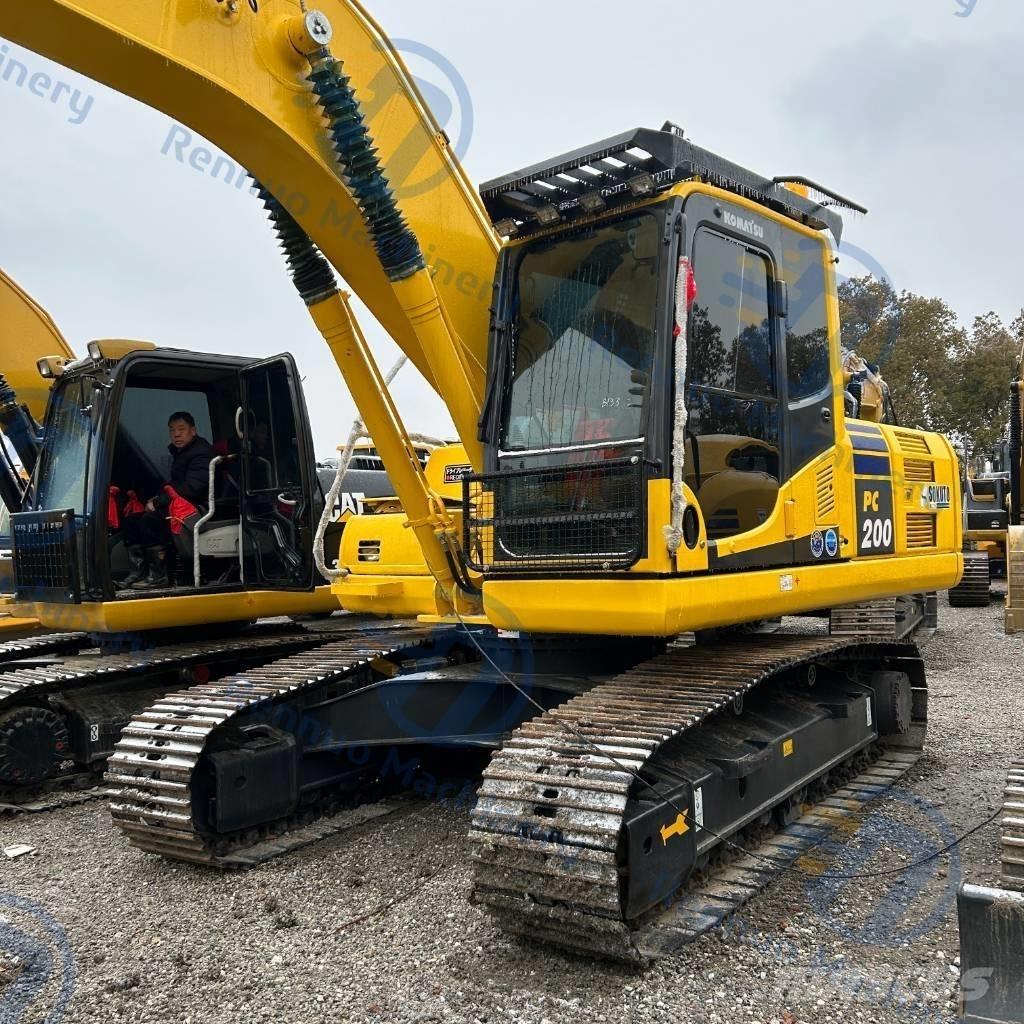 Komatsu PC200-8 대형 굴삭기 29톤 이상