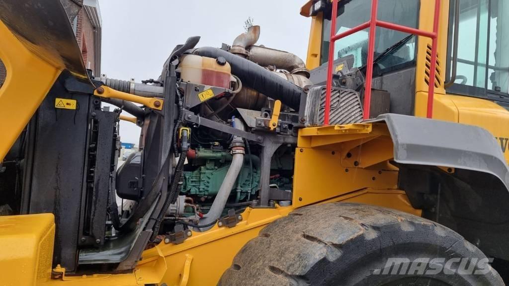 Volvo L 110 H  휠로우더
