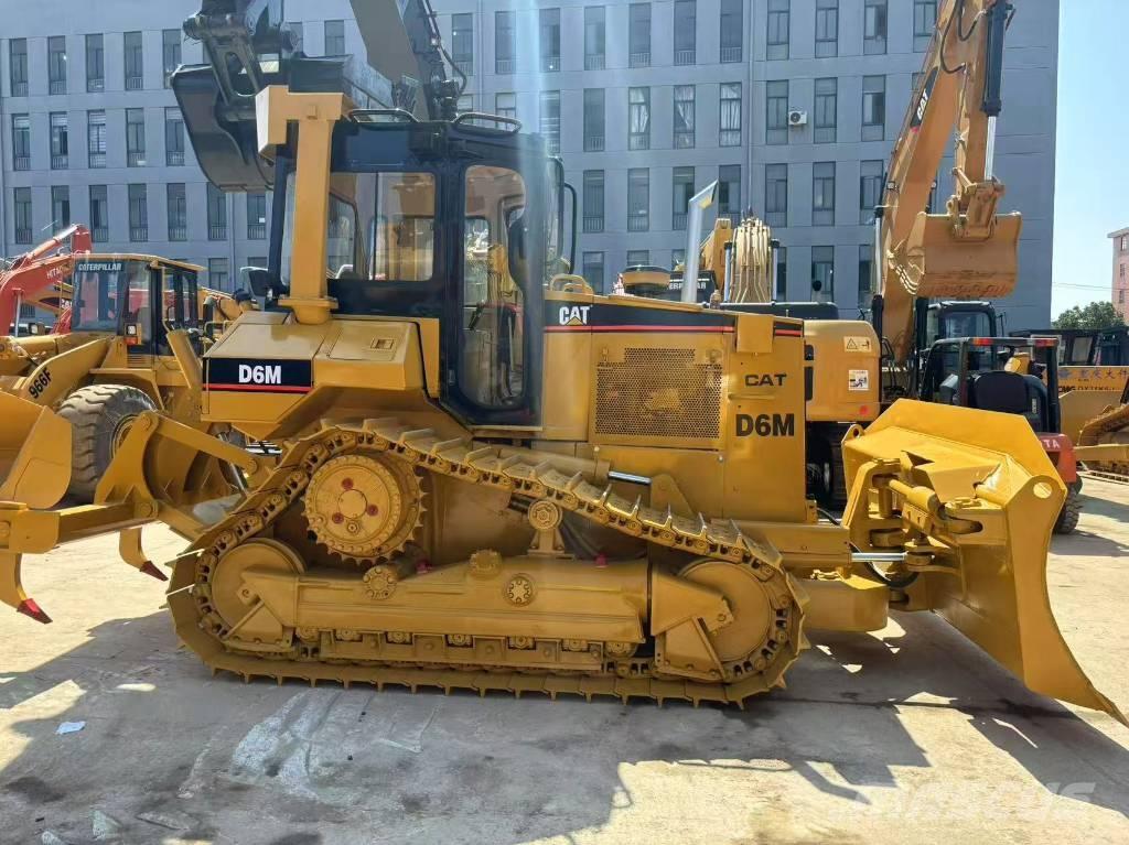 CAT D 6 M 크롤러 도저