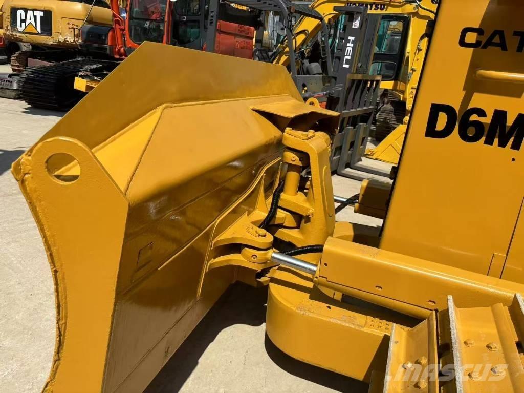 CAT D 6 M 크롤러 도저