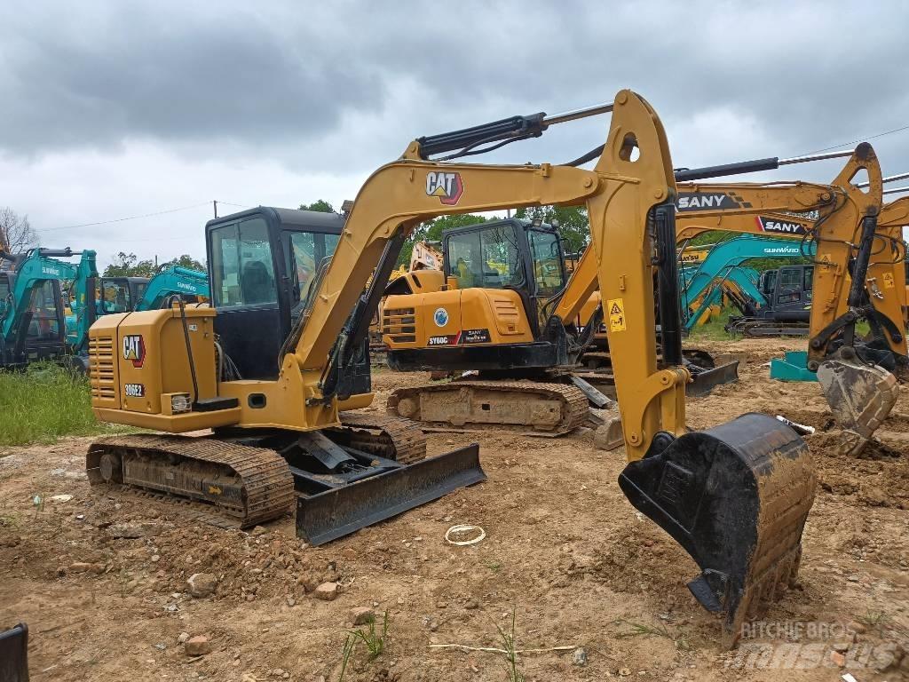 CAT 306E2 소형 굴삭기 7톤 미만