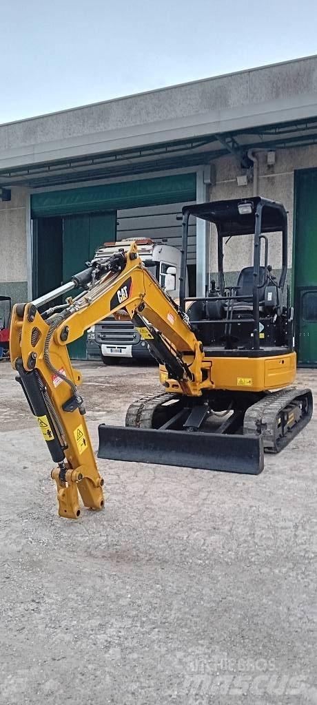 CAT 303 E CR 대형 굴삭기 29톤 이상