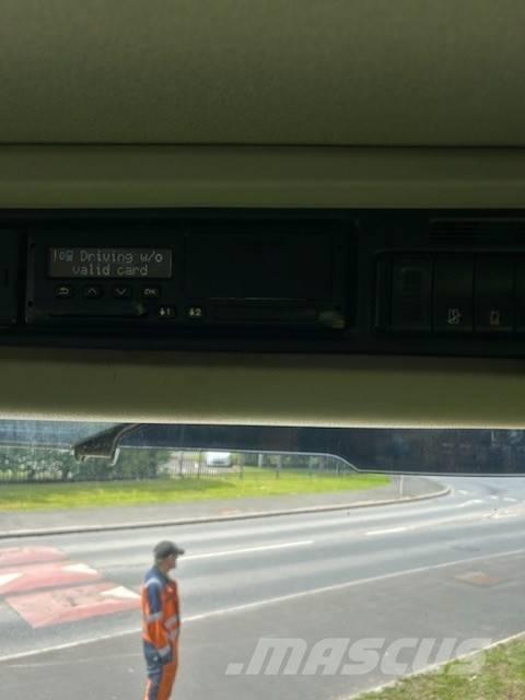 Scania P410 XT 덤프 트럭