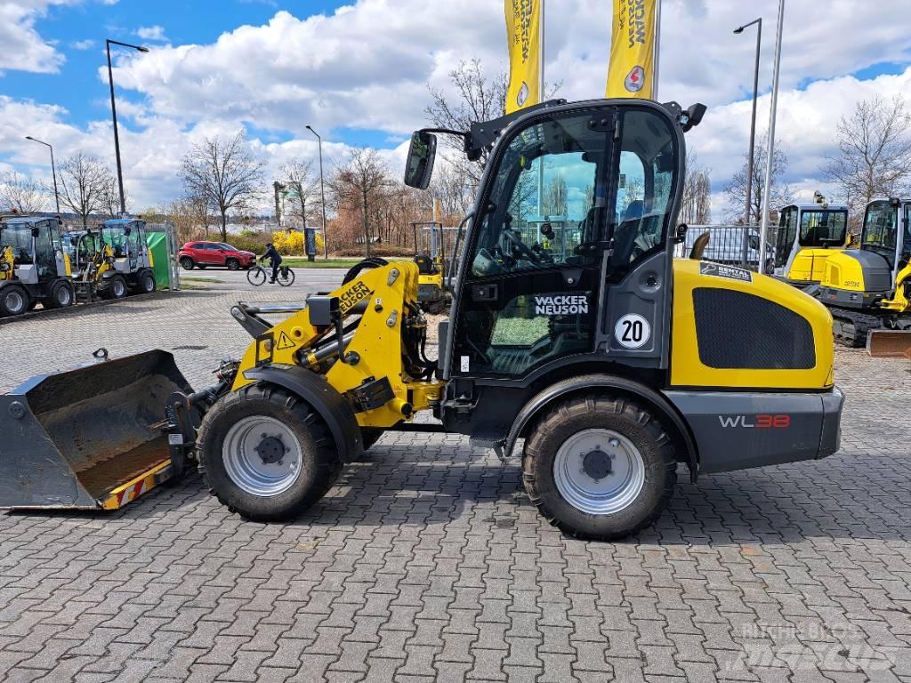 Wacker Neuson WL38  휠로우더