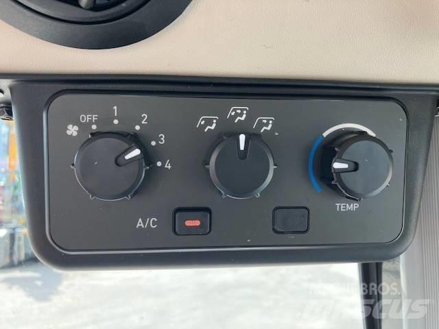 Yanmar YT 235V-Q 4WD 트랙터