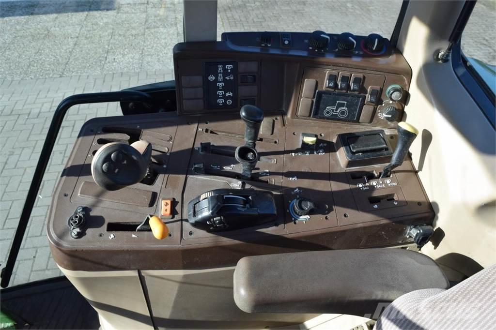 John Deere 6410 트랙터