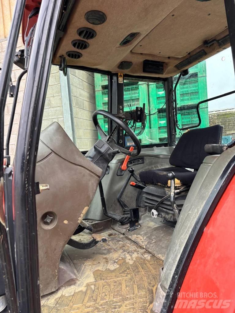 New Holland L 75 트랙터