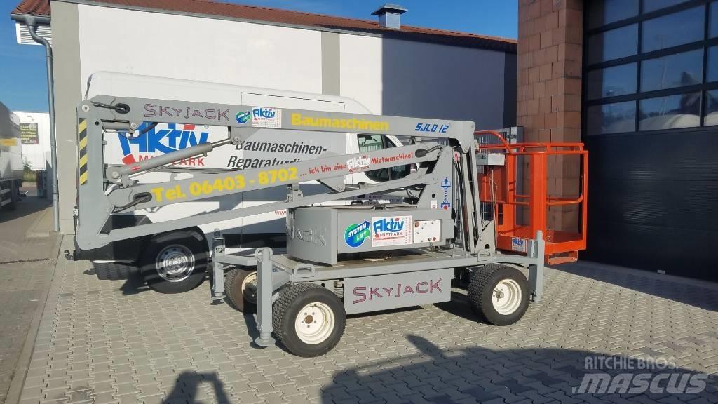 SkyJack SJKB 12 관절형 전동이동 리프트
