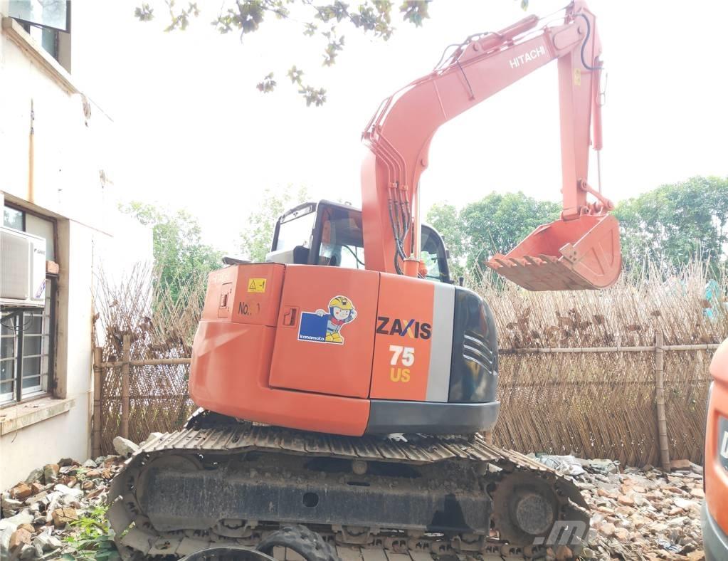 Hitachi ZX75US-3 중형굴삭기 7톤-28톤