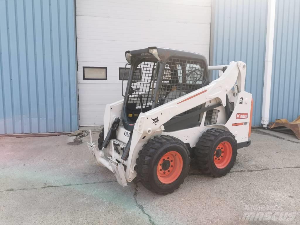 Bobcat S 570  스키드로더