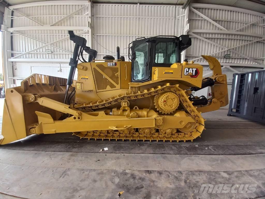 CAT D8T (Jebel Ali) 크롤러 도저