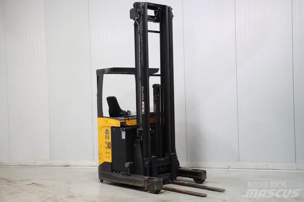 Atlet UMS160D 리치 트럭