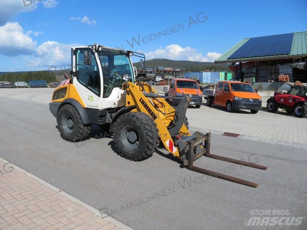 Liebherr L506C  휠로우더