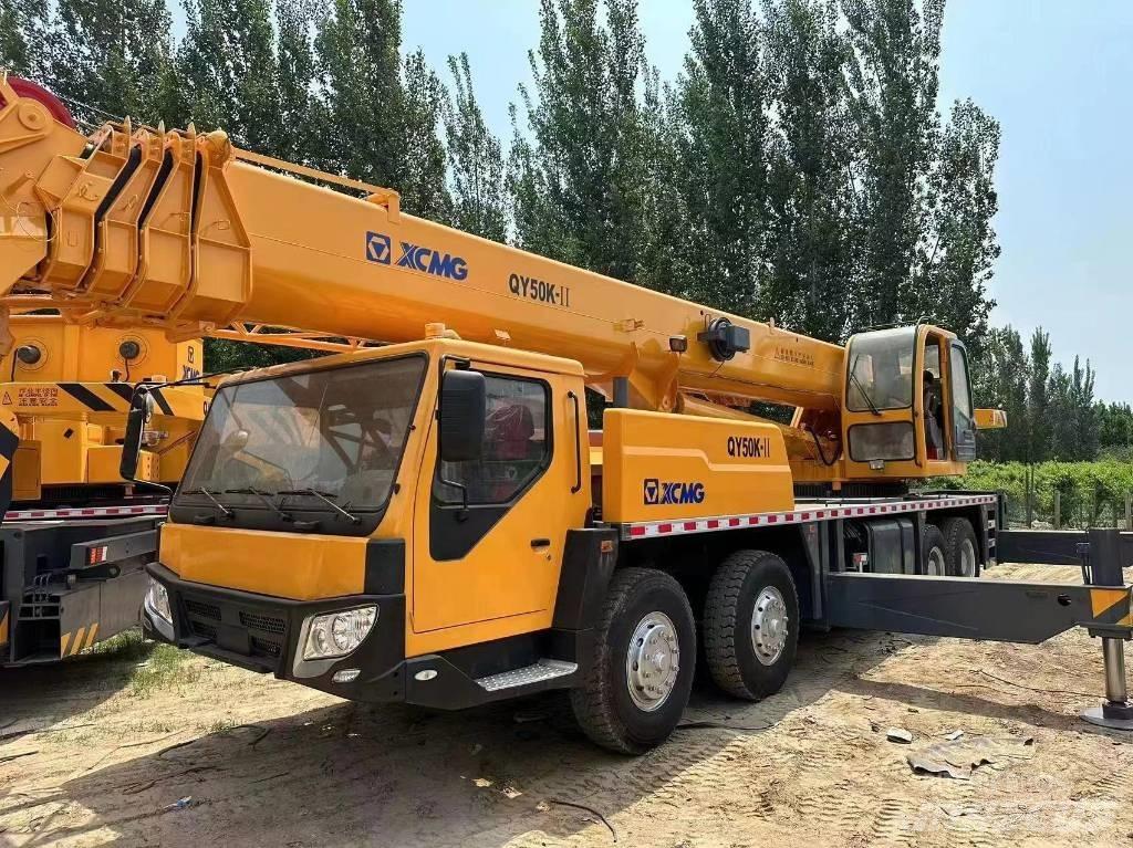 XCMG 50 A/T 크레인