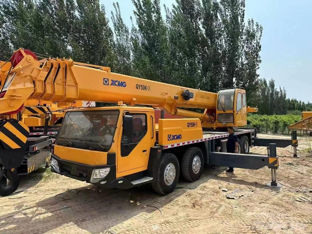 XCMG 50 A/T 크레인
