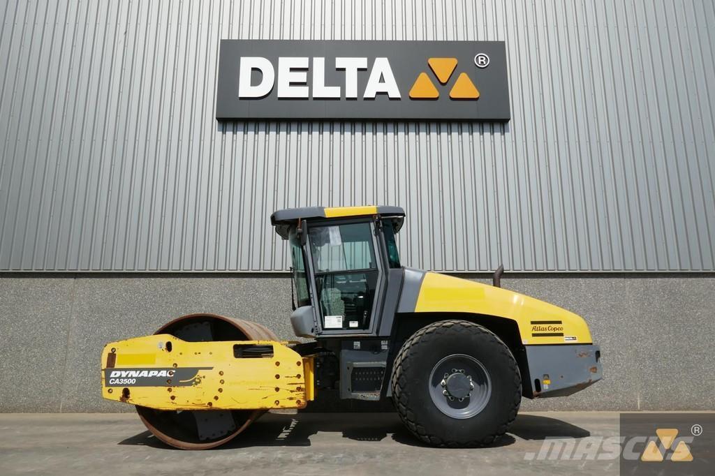 Dynapac CA3500D 싱글 드럼 롤러
