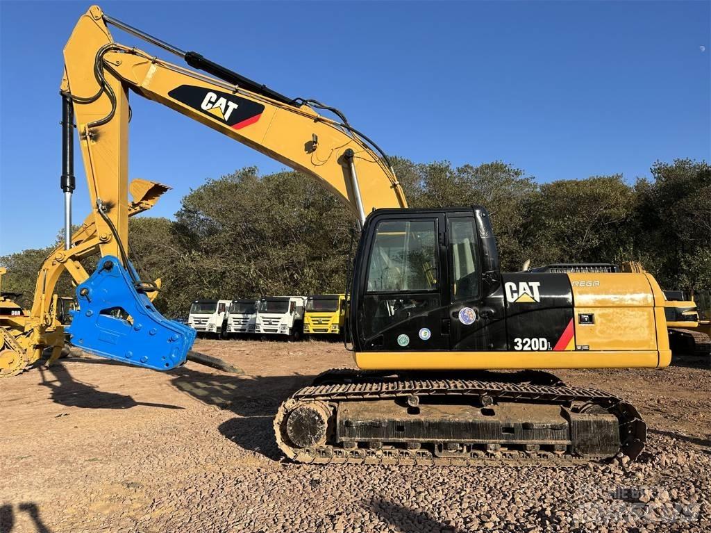 CAT 320 D L 대형 굴삭기 29톤 이상