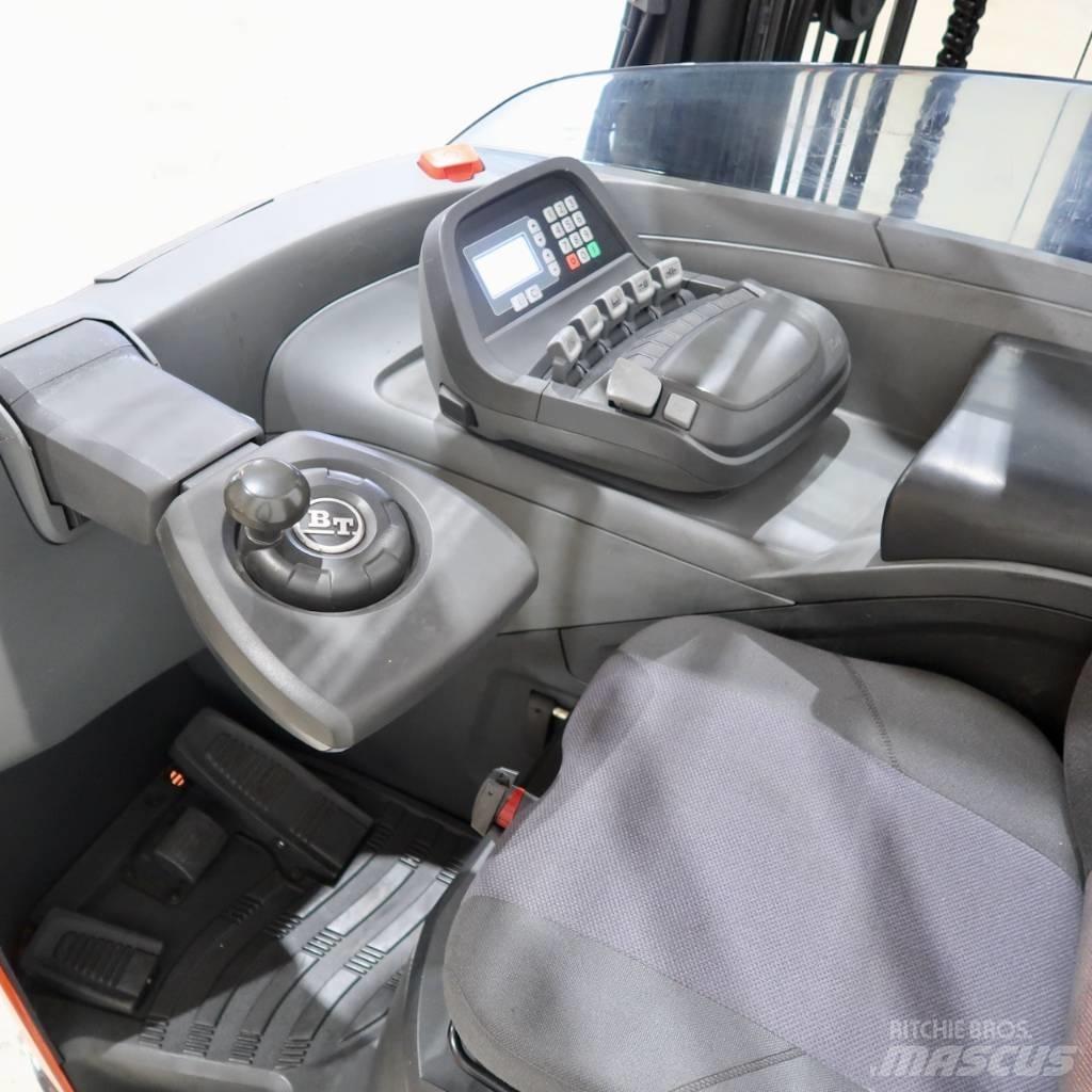 Toyota RRE160R 리치 트럭