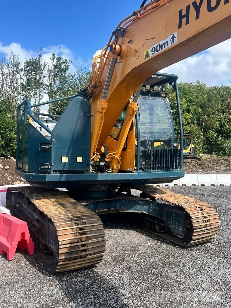 Hyundai 235 LCR-9 원목 하베스터