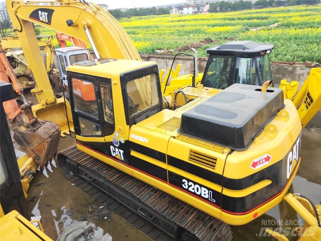 CAT 320B 대형 굴삭기 29톤 이상
