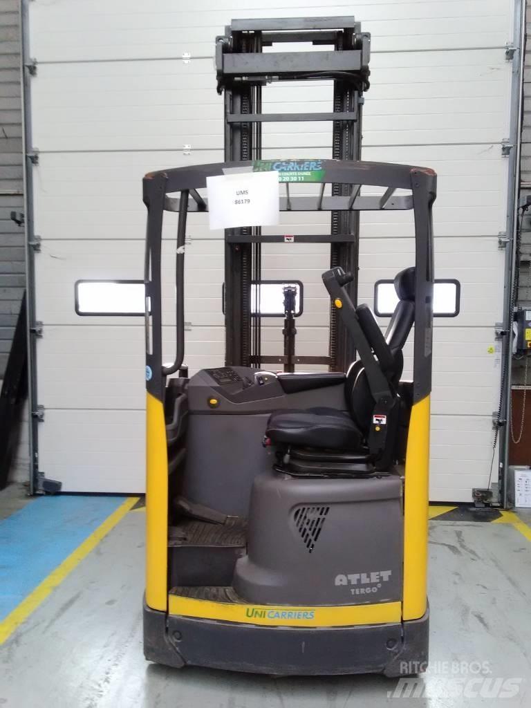 Atlet UMS 160 리치 트럭