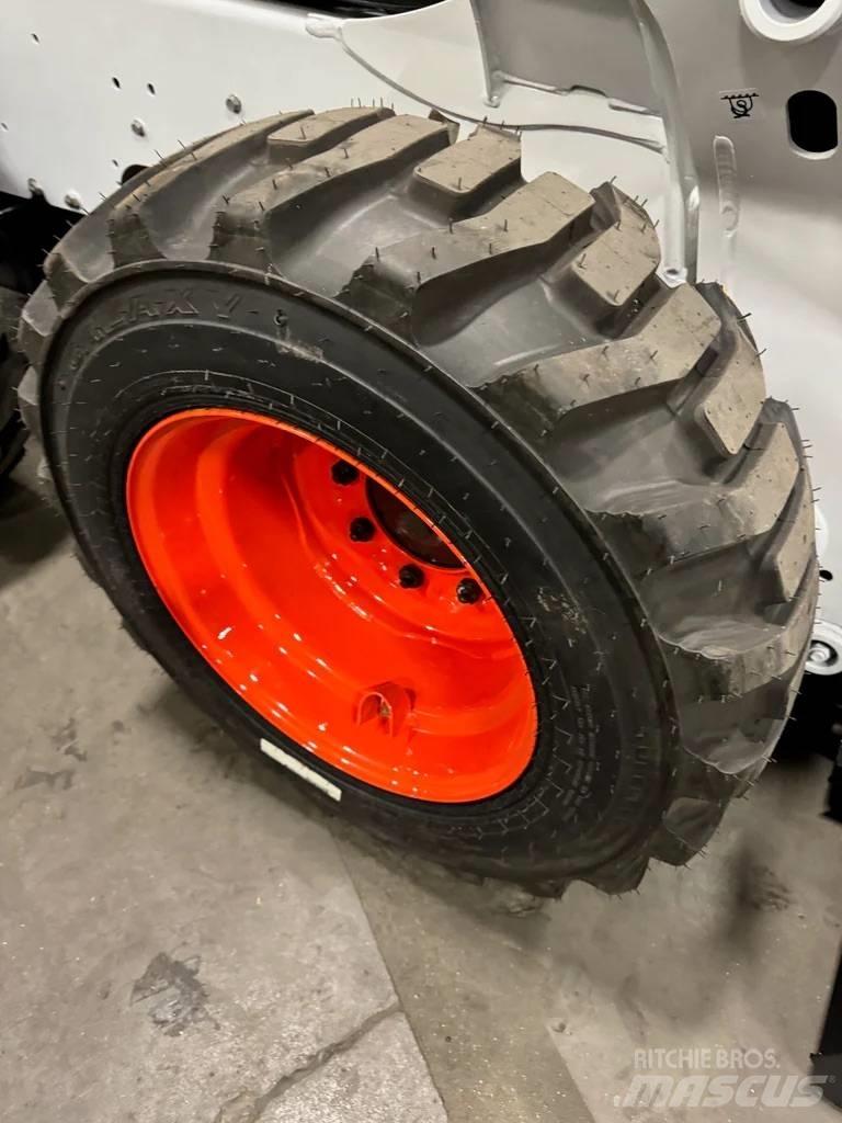 Bobcat S 595  스키드로더
