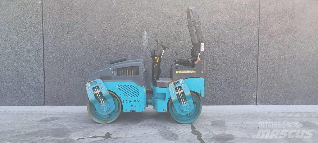 Bomag BW 100 AD-4 트윈 드럼 롤러