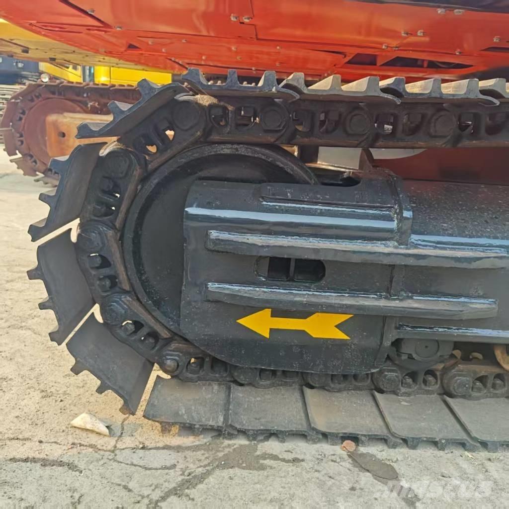 Doosan DX 300 LC 대형 굴삭기 29톤 이상