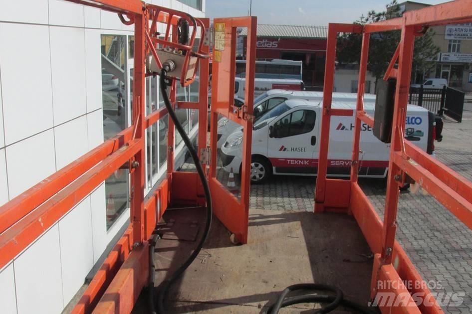 JLG 180-12 가위형 리프트