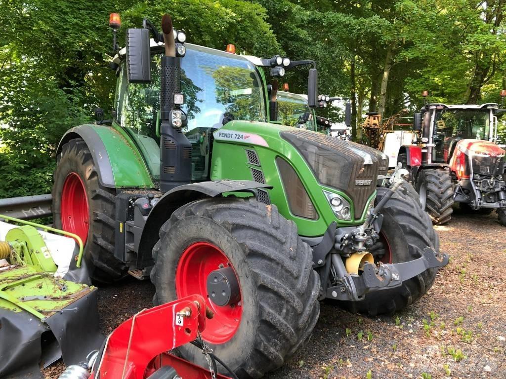 Fendt 724 Profi Plus 트랙터