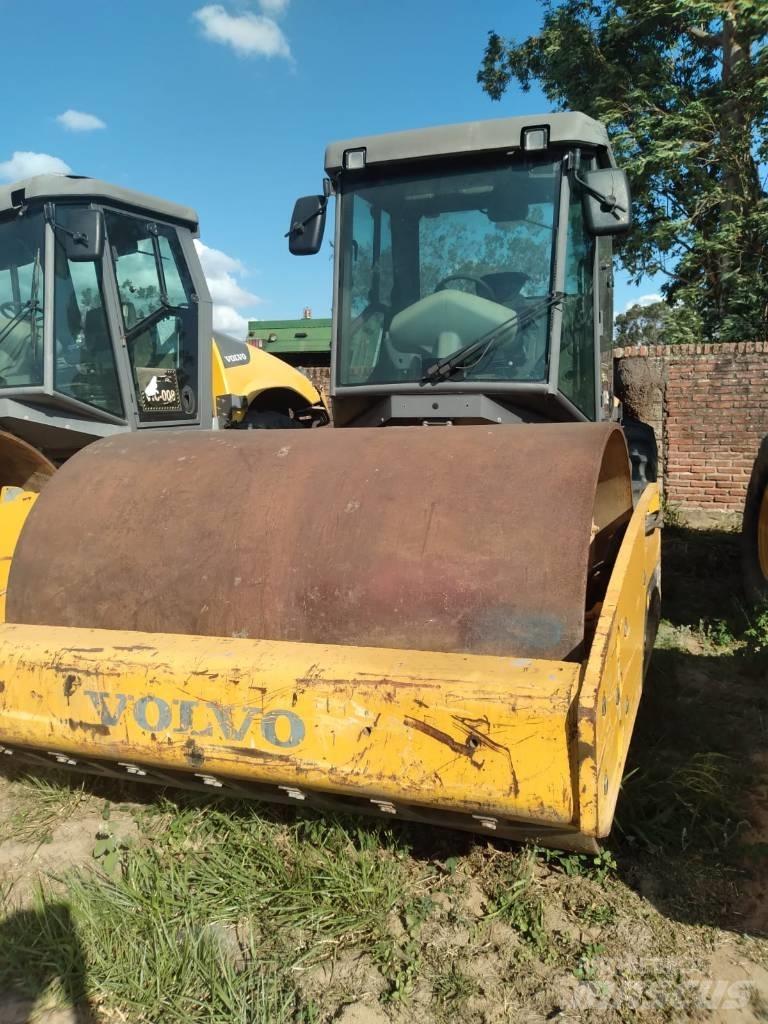Volvo SD 105 토양 다짐기