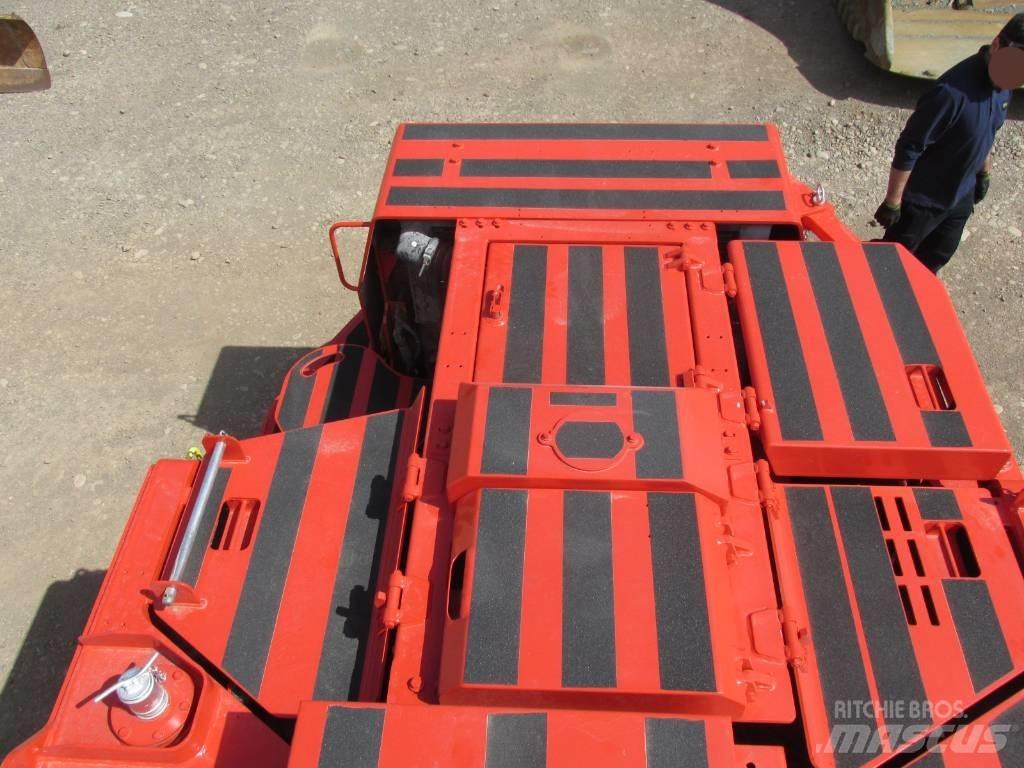 Sandvik LH410 지하 광산용 로더